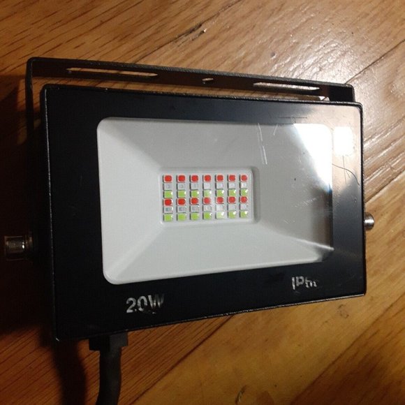 3 Pcs. Used Smart Led Flood Light RGB Outdoor Spotlight Lamp Tuya WiFi IP66 - Picture 2 of 7